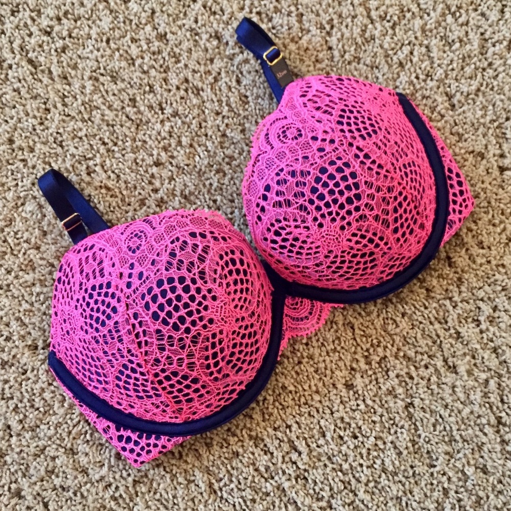 Victoria’s Secret Push-Up Bra